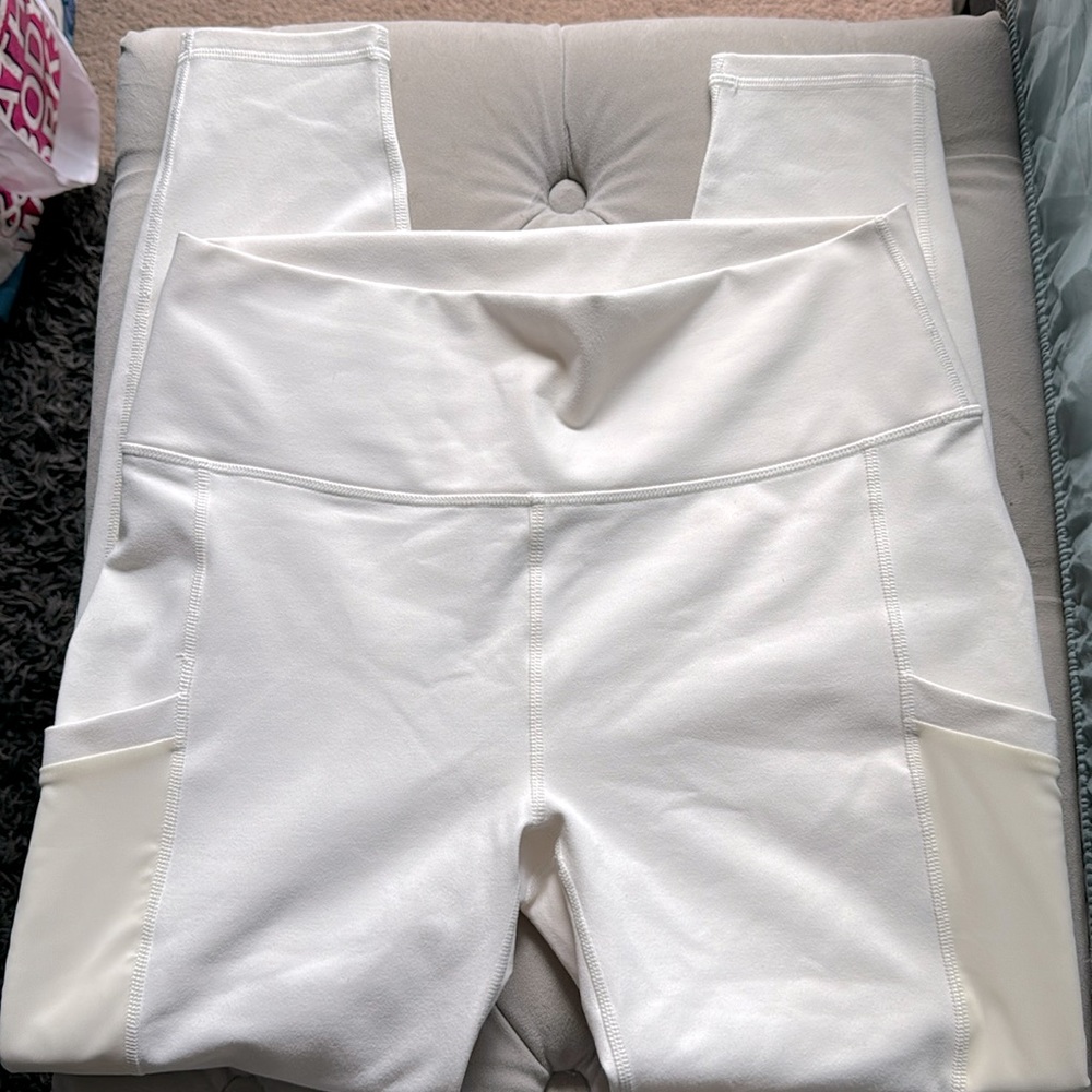 NWT Fabletics powerhold leggings